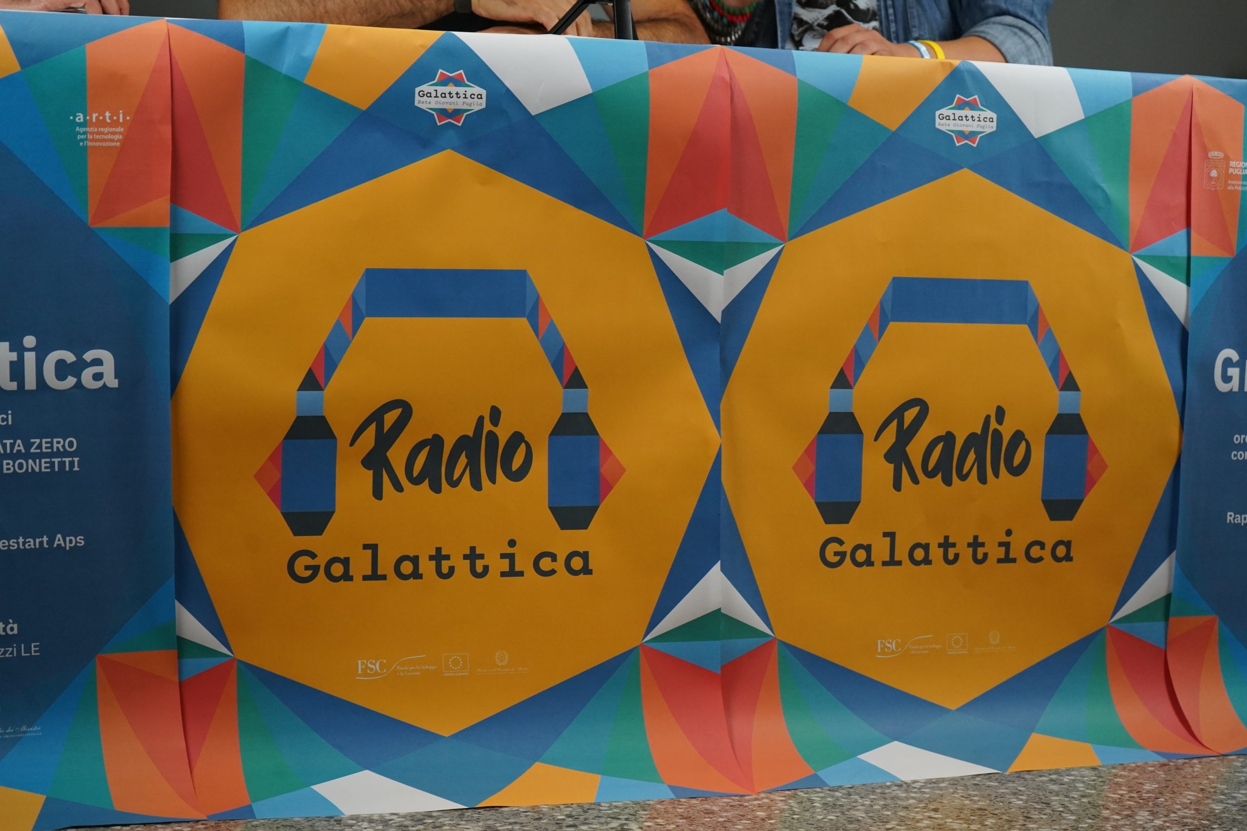 Locandine di Radio Galattica