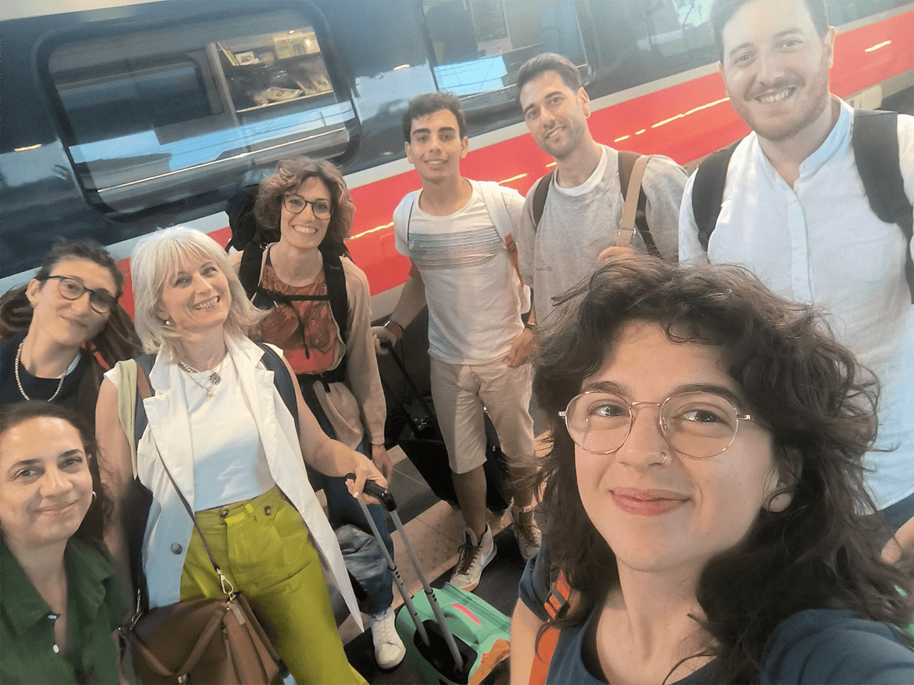 Il team di Percorsi d’Impresa all’arrivo a Bologna per partecipare al We Make Future 2024, un evento dedicato all’innovazione e alla tecnologia.