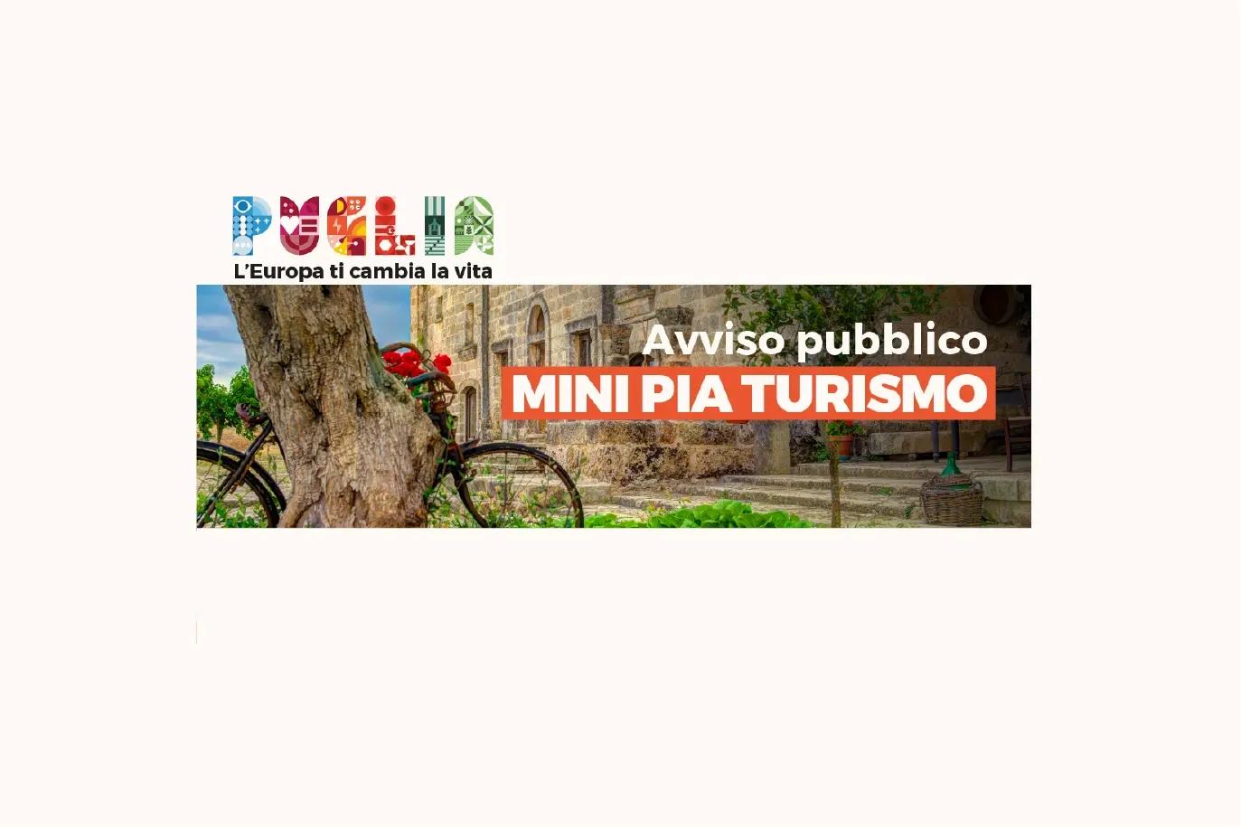 Locandina avviso pubblico "Mini Pia Turismo", un sostegno economico rivolto alle imprese turistico-alberghiere di ogni dimensione