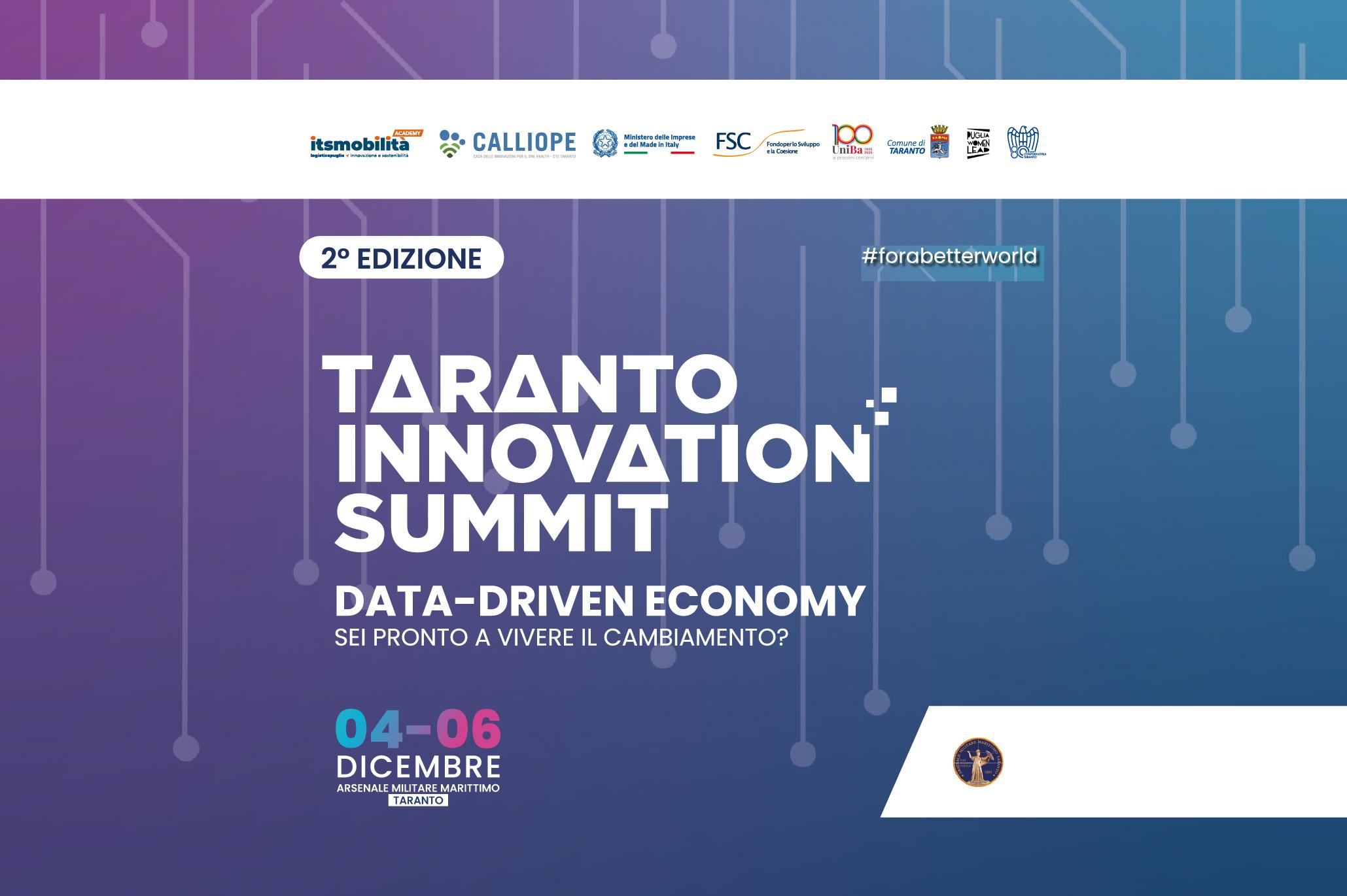 Locandina della seconda edizione del "Taranto Innovation Summit" con il tema "Data-Driven Economy". In primo piano il titolo, il sottotitolo "Sei pronto a vivere il cambiamento?" e la data 4-6 dicembre, presso l'Arsenale Militare Marittimo di Taranto