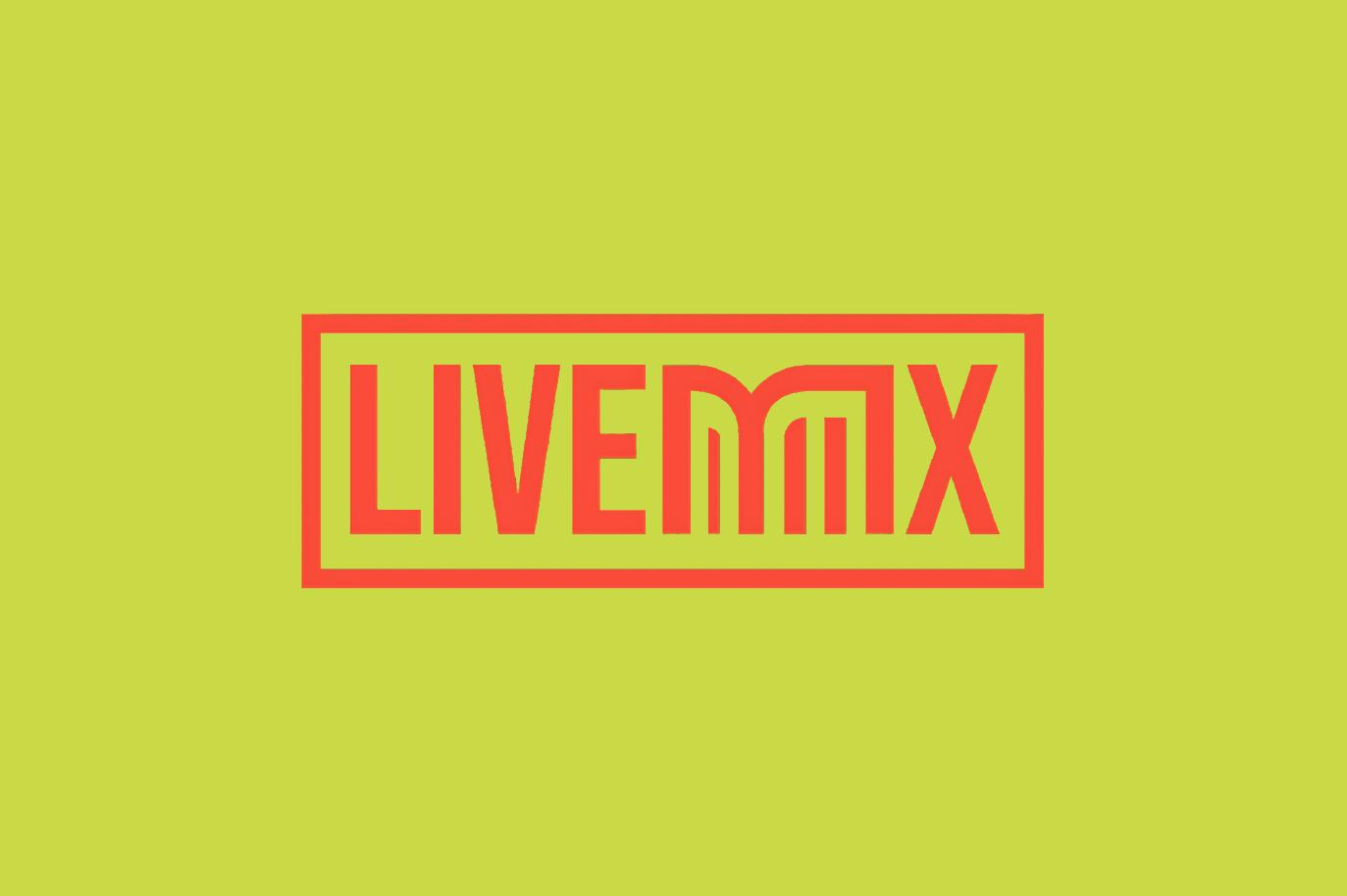 Logo LiveMX con testo arancione in un rettangolo, su sfondo verde lime brillante