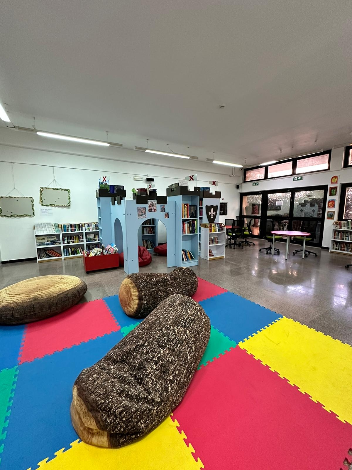 Stanza della biblioteca