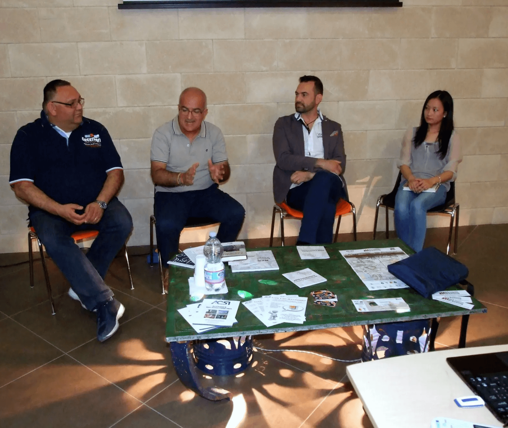 7. Un Incontro di "Letture a Km 0 - La cultura a filiera corta" - Presentazione di un libro