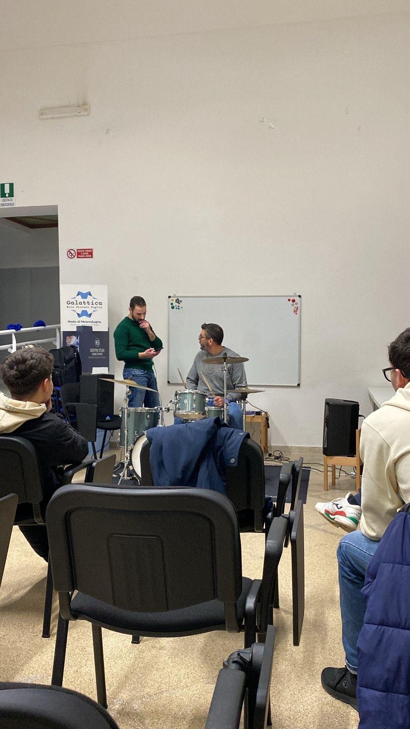 2° incontro - Unisciti a noi, Join Us!