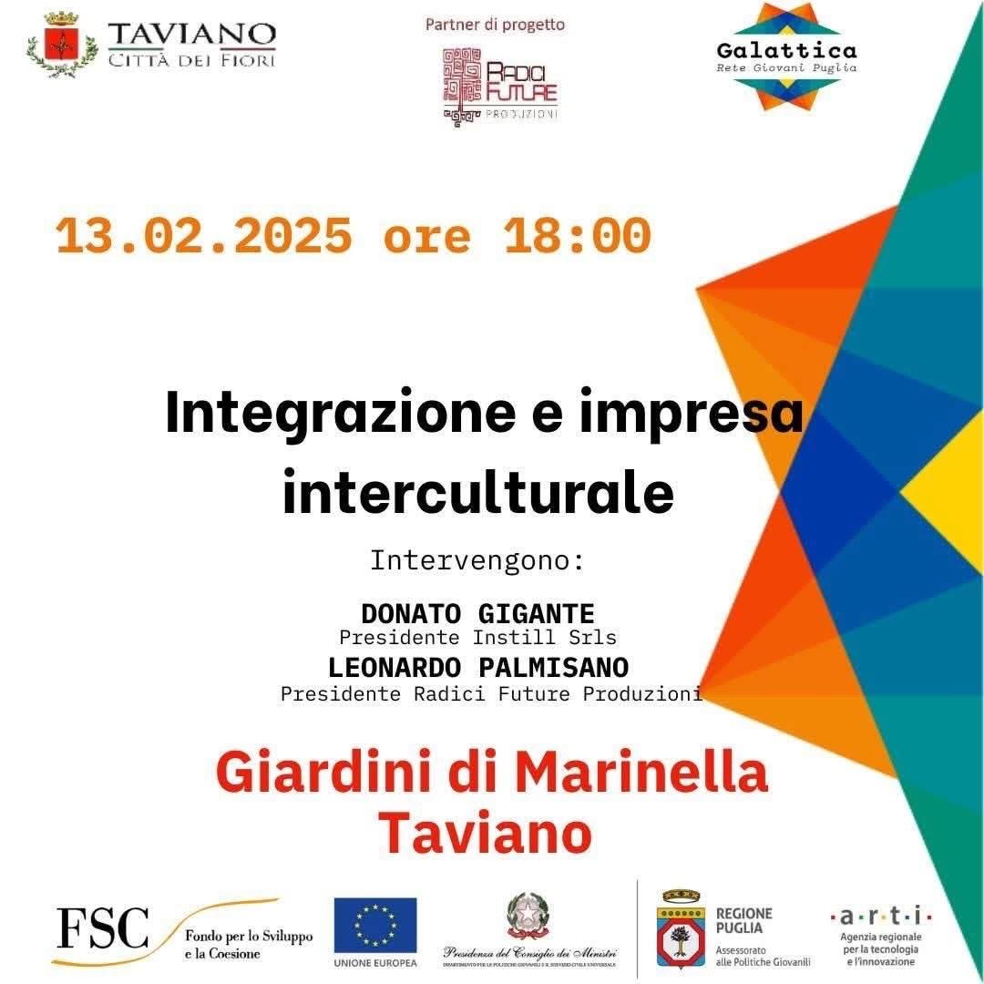 Locandina evento Integrazione e impresa interculturale il 13 febbraio 2025 a Taviano, con interventi di Donato Gigante e Leonardo Palmisano. Sfondo bianco con elementi geometrici colorati a destra e loghi istituzionali in basso.